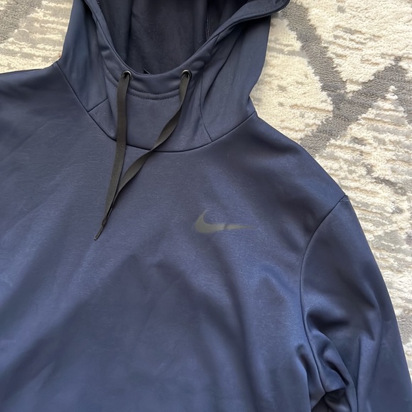 Nike Therma Pullover Training Hoodie size M - Picture 2 of 6